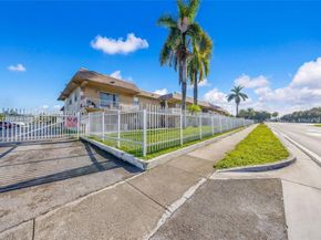 505 NW 177th St 111, Miami Gardens FL 33169