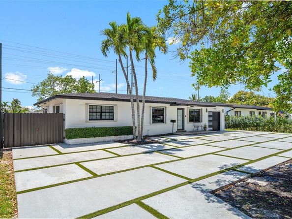 9920 SW 35th Ter, Miami FL 33165