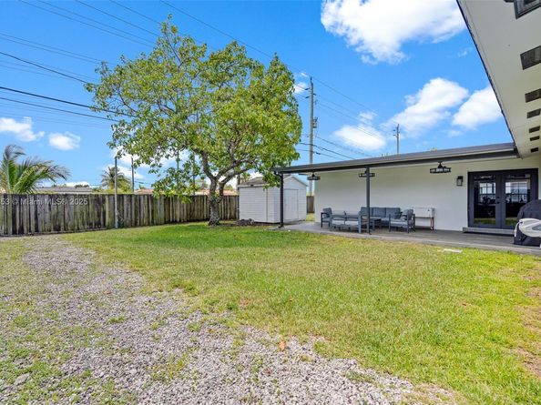 9920 SW 35th Ter, Miami FL 33165