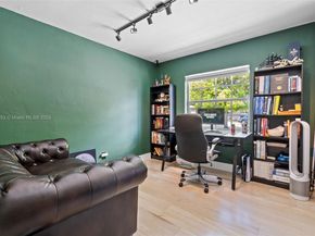 9920 SW 35th Ter, Miami FL 33165