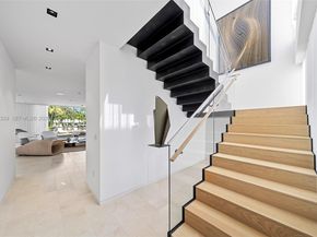 1031 W 48th St 6, Miami Beach FL 33140