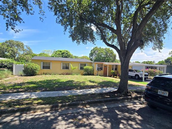 1680 NW 133rd St, North Miami FL 33167