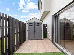 4853 SW 152nd Ct B39, Miami FL 33185