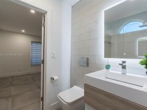 3950 Shearwater Dr, Jupiter FL 33477