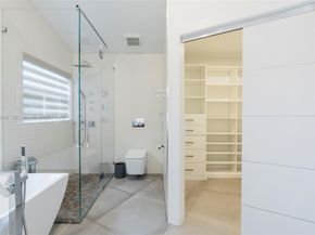 3950 Shearwater Dr, Jupiter FL 33477