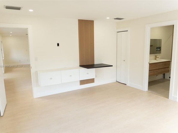 14868 SW 71st Ln, Miami FL 33193