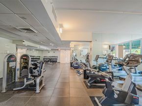 888 Brickell Key Dr 903, Miami FL 33131