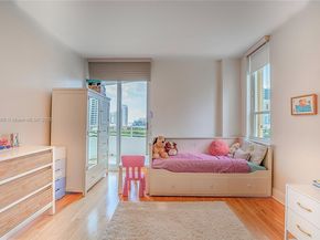 888 Brickell Key Dr 903, Miami FL 33131