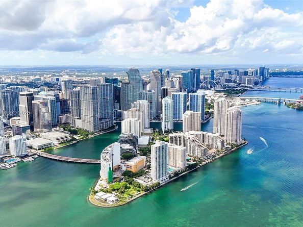 888 Brickell Key Dr 903, Miami FL 33131
