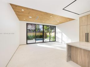 3144 Elizabeth St, Coconut Grove FL 33133