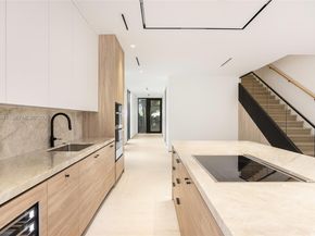 3144 Elizabeth St, Coconut Grove FL 33133