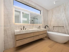 3144 Elizabeth St, Coconut Grove FL 33133