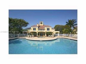 2371 NW 33rd St 702, Oakland Park FL 33309
