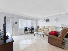 900 Atlantic Shores Blvd 105, Hallandale Beach FL 33009