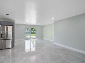 11715 NW 22nd Ct, Miami FL 33167