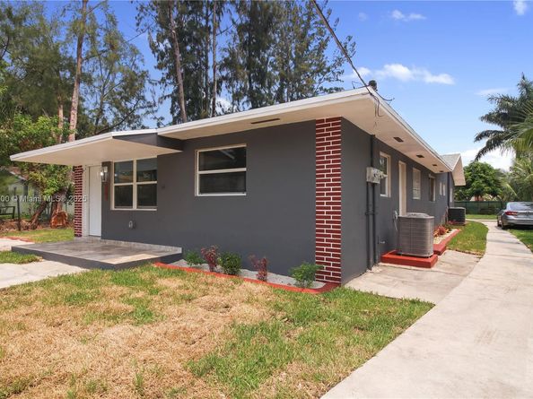 11715 NW 22nd Ct, Miami FL 33167