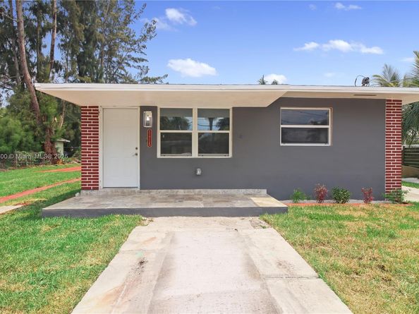 11715 NW 22nd Ct, Miami FL 33167