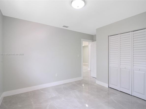 11715 NW 22nd Ct, Miami FL 33167