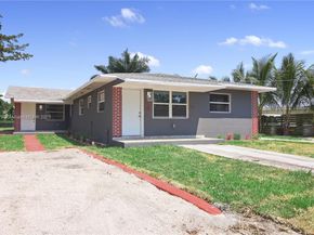 11715 NW 22nd Ct, Miami FL 33167
