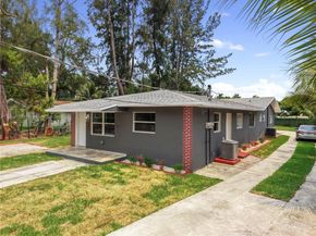 11715 NW 22nd Ct, Miami FL 33167