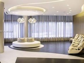 851 NE 1st Ave 503, Miami FL 33132