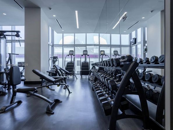 851 NE 1st Ave 503, Miami FL 33132