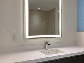 851 NE 1st Ave 503, Miami FL 33132