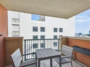 2951 S Bayshore Dr 917, Miami FL 33133