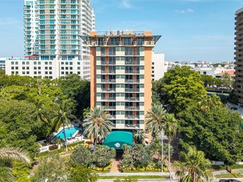 2951 S Bayshore Dr