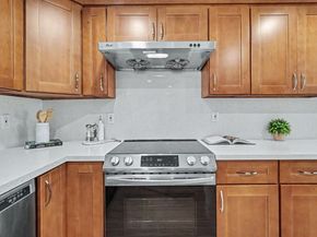 850 Roble Drive, Sunnyvale CA 94086