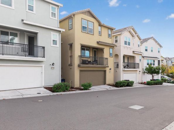 1303 Antonella Place, Hayward CA 94541
