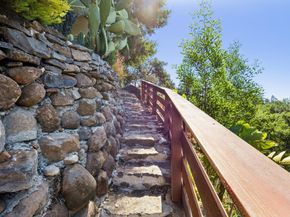 120 Gramercy Drive, San Mateo CA 94402