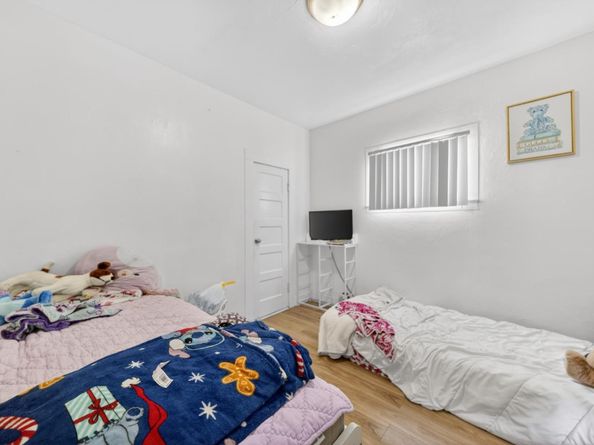 315 Ocean Street, Santa Cruz CA 95060