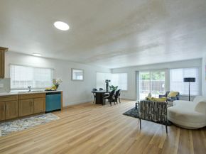 305 Lassenpark Circle, San Jose CA 95136