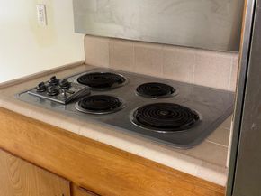 34 Cottage Lane, San Carlos CA 94070
