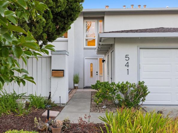 541 Trinidad Lane, Foster City CA 94404
