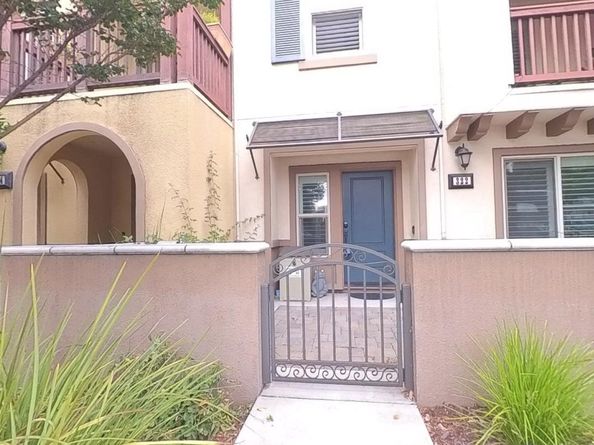 322 N Fair Oaks Avenue, Sunnyvale CA 94085