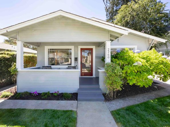 2260 Williams Street, Palo Alto CA 94306