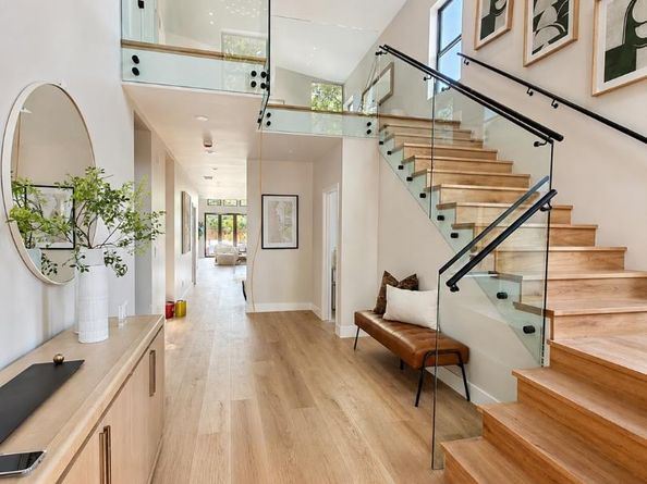 563 Encina Avenue, Menlo Park CA 94025