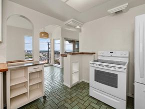 241 Turf View Drive, Solana Beach CA 92075