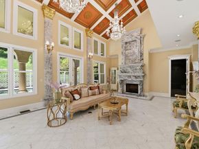 5471 Country Club Parkway, San Jose CA 95138
