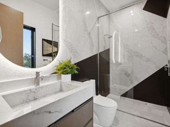 399 Camino Al Lago, Menlo Park CA 94027