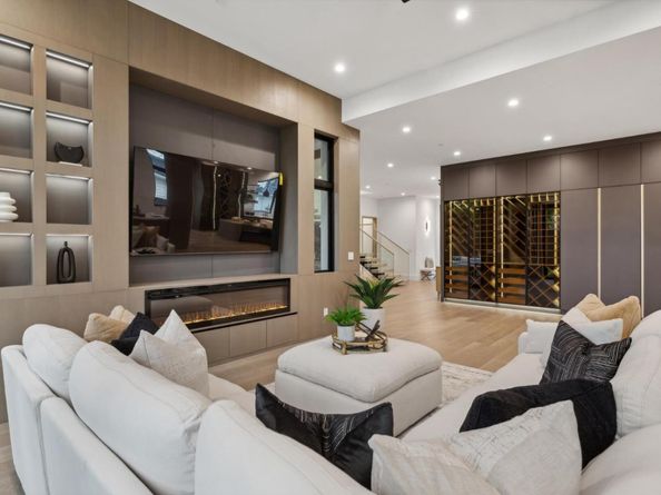 399 Camino Al Lago, Menlo Park CA 94027