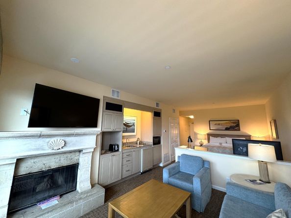 4100 Cabrillo Highway 105, Half Moon Bay CA 94019