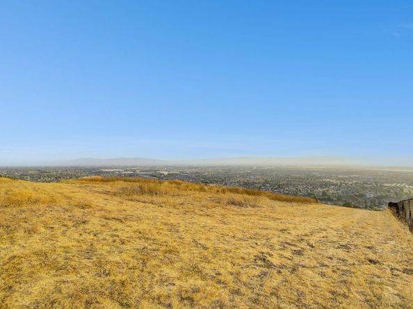 1339 Terra Vista Court, Milpitas CA 95035