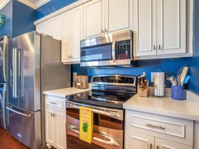 97 E Saint James Street 41, San Jose CA 95112