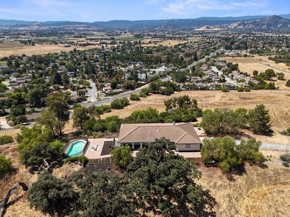 17101 Kruse Ranch Lane, Morgan Hill CA 95037