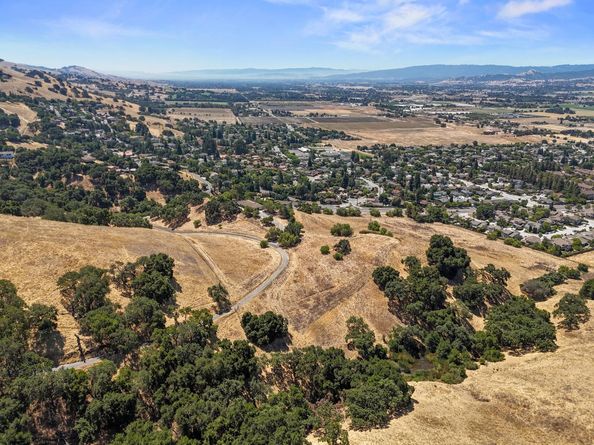 17101 Kruse Ranch Lane, Morgan Hill CA 95037