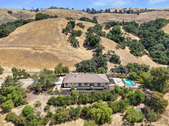 17101 Kruse Ranch Lane, Morgan Hill CA 95037