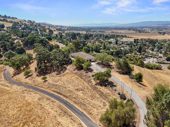 17101 Kruse Ranch Lane, Morgan Hill CA 95037
